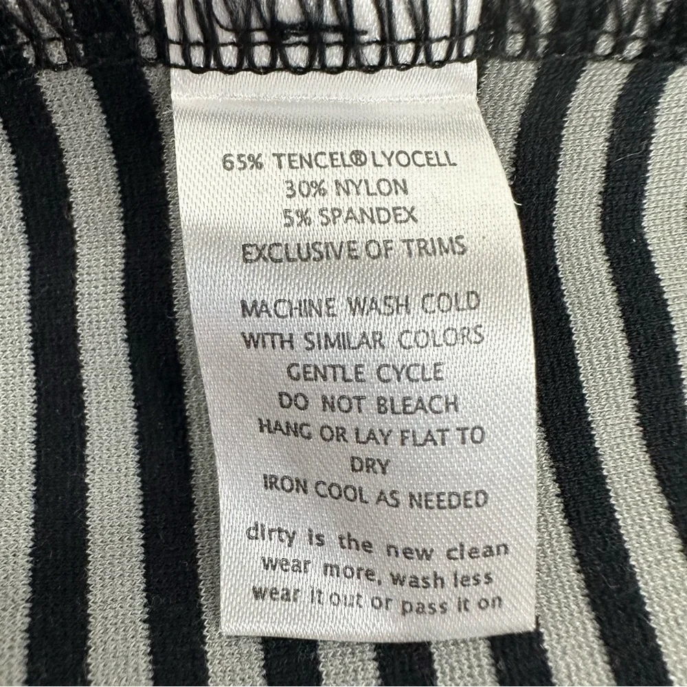Toad&Co Women's Size Small Paseo Black Gray Striped Stretch Skirt